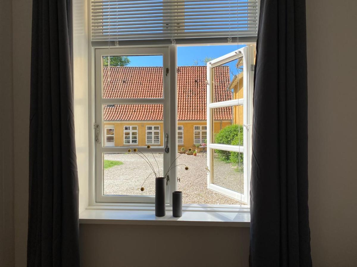 The Old Mill - By The Lake - 2 Bedroom Apartment Krusa Exterior photo
